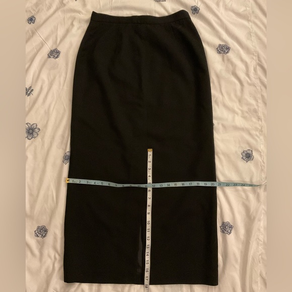 Women’s Vintage Pursuits ltd Wool Black Pencil Skirt with back slit, fully lined - Picture 8 of 9